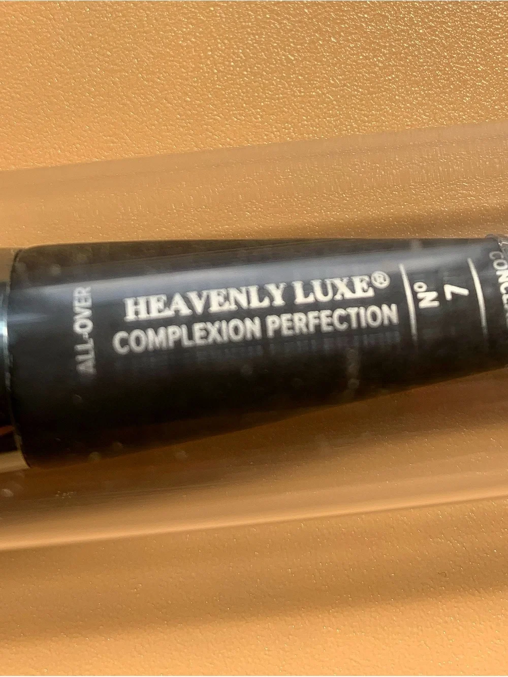IT Cosmetics Heavenly Luxe Complexion Perfection Brush No 7